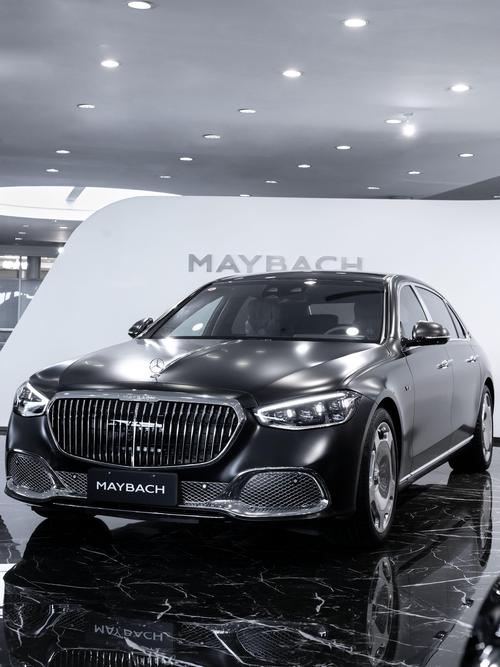 惠州7岚图汽车的售后服务让用户无忧出行，迈巴赫未来的豪华车趋势